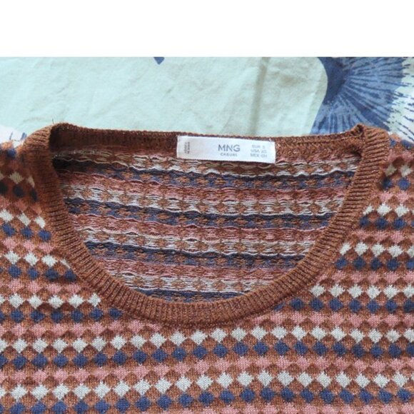Brown thin sweater, with geometric pattern and metallic yarn. MNG, Size XS - Picture 3 of 9